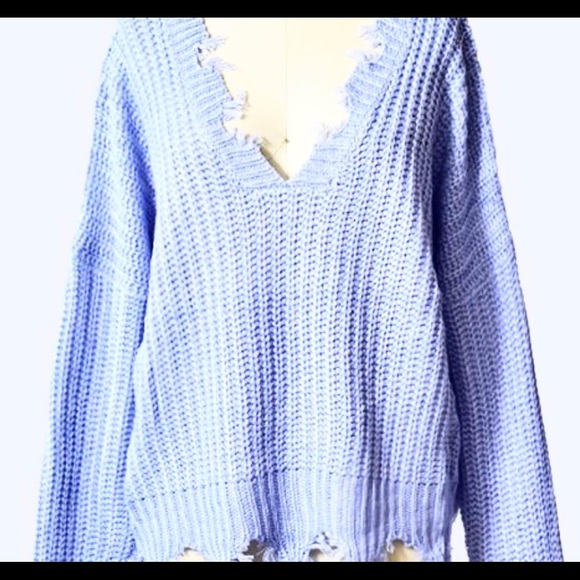 Distressed sweater - Picture 3 of 3